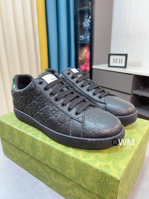 Gucci Men's Shoes 82